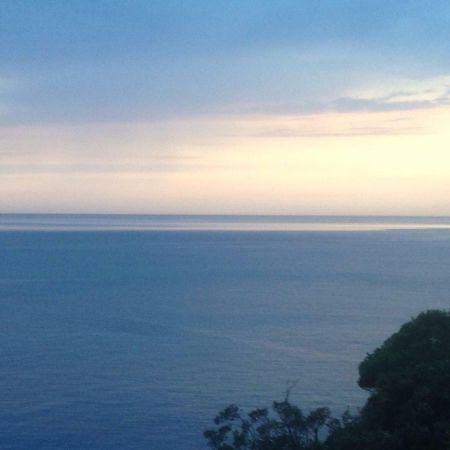 Appartamento Con Super Vista Sul Mare Arenzano Luaran gambar